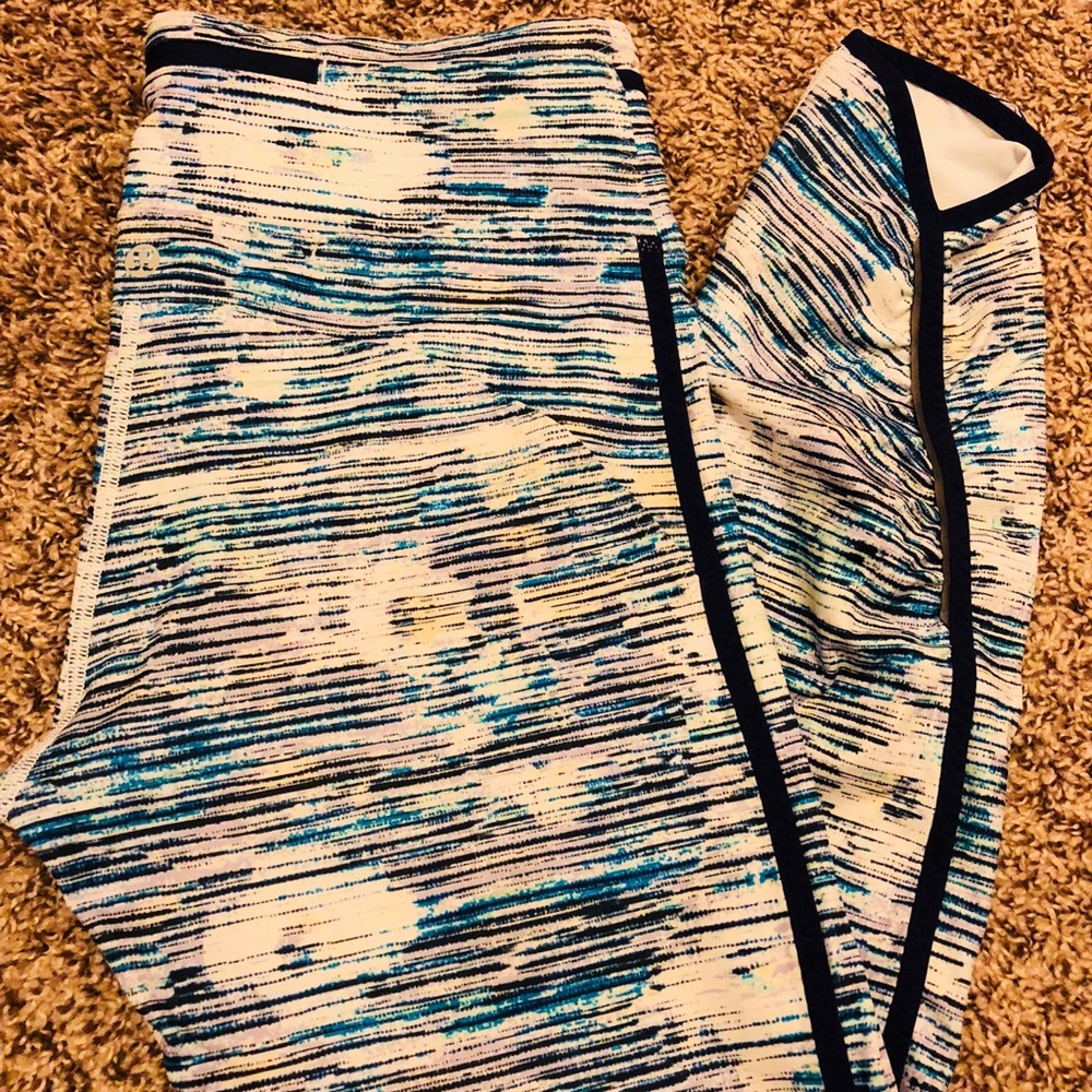 NWOT Lululemon 7/8 Size 8